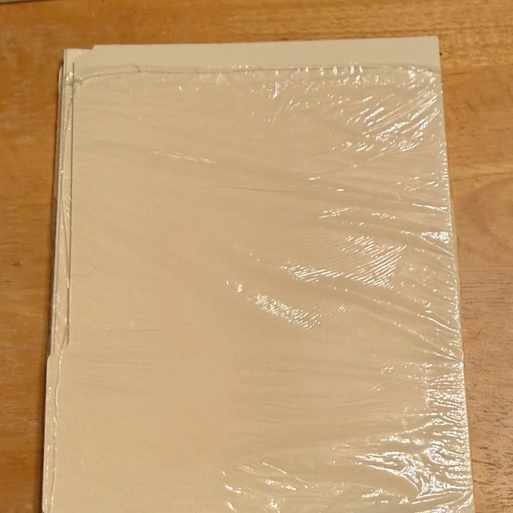 Staples 3-Tab File Folders (20)